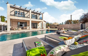 Awesome Home In Matuhanci With Sauna